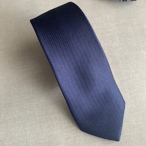 100% Silk Tommy Hilfiger Navy Neck Tie